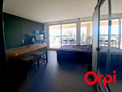 Studio - 27 m² - 1 pièce