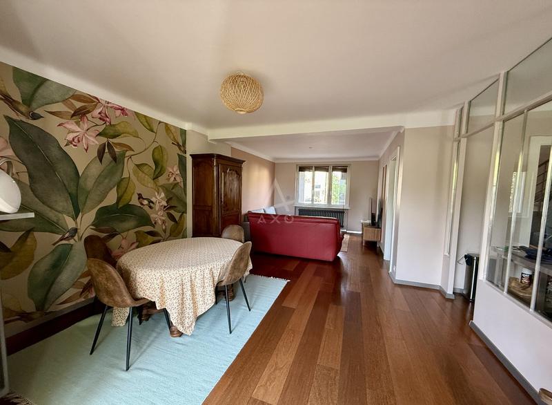 Maison - 165 m² - 6 pièces