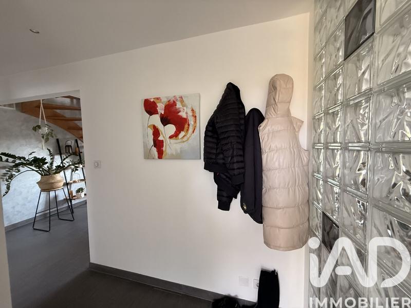 Maison - 111 m² - 4 pièces