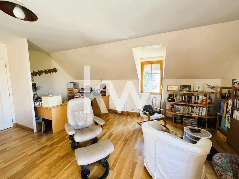 Maison - 155 m² - 6 pièces