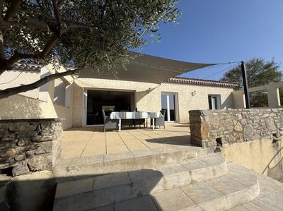 Villa - 138 m² - 4 pièces