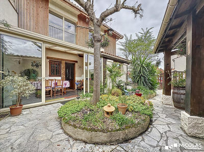 Maison - 126 m² - 5 pièces