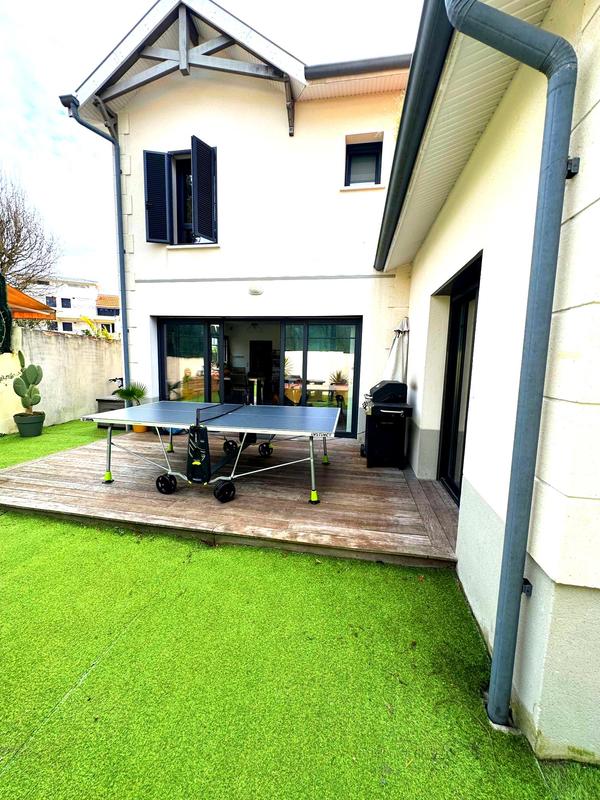 Maison contemporaine - 90 m² - 4 pièces