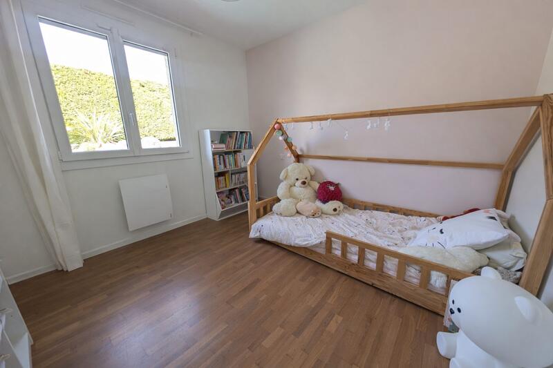 Villa - 171 m² - 6 pièces