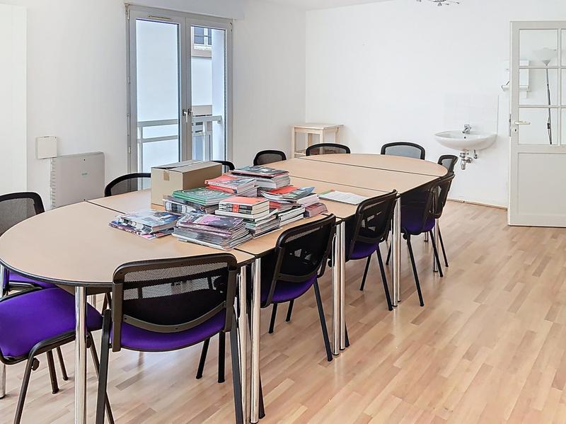 Local d'activités - 72 m² - 3 pièces