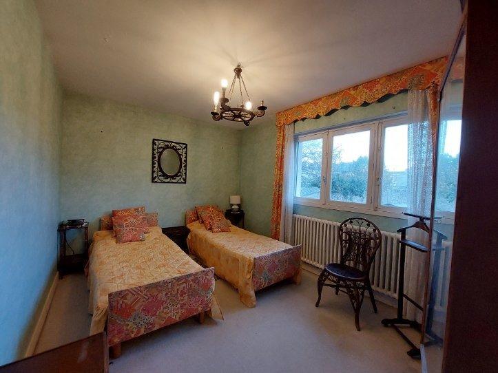 Maison - 98 m² - 4 pièces