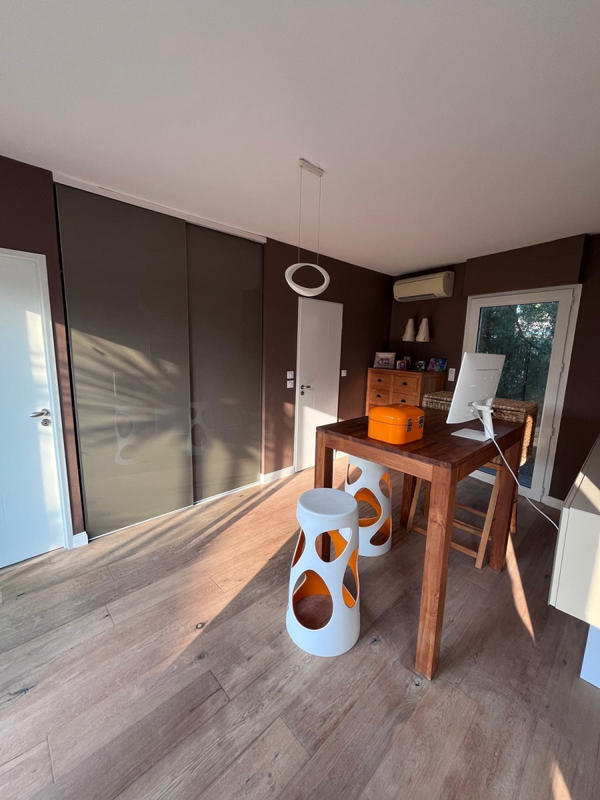 Maison - 174 m² - 6 pièces