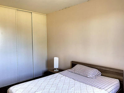 Maison - 216 m² - 9 pièces