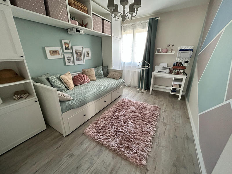 Appartement - 94 m² - 5 pièces