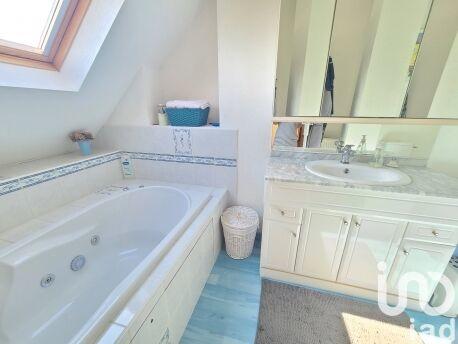 Maison - 159 m² - 5 pièces