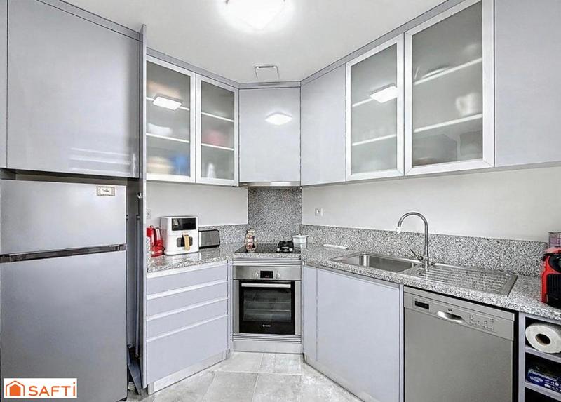 Maison - 90 m² - 6 pièces