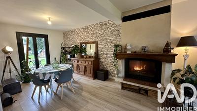 Maison - 124 m² - 7 pièces