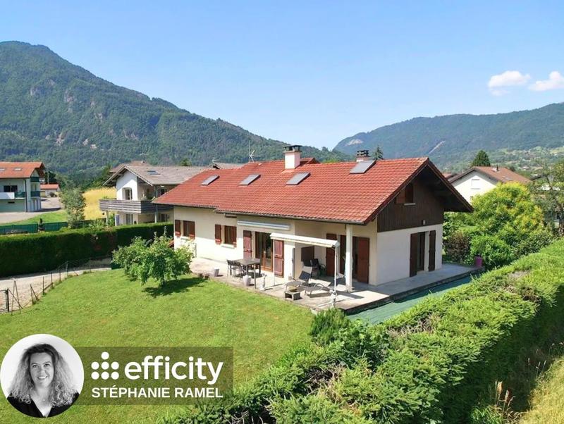 Maison - 200 m² - 7 pièces