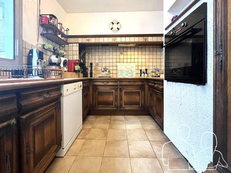 Maison ancienne - 263 m² - 11 pièces