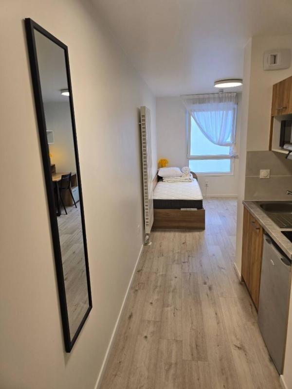 Studio - 17 m² - 1 pièce