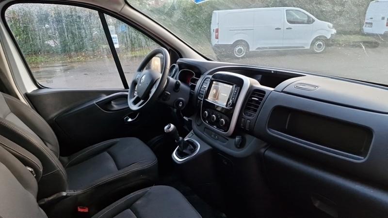 Renault Trafic Fourgon l1h1 1200 kg dci 120 grand confort