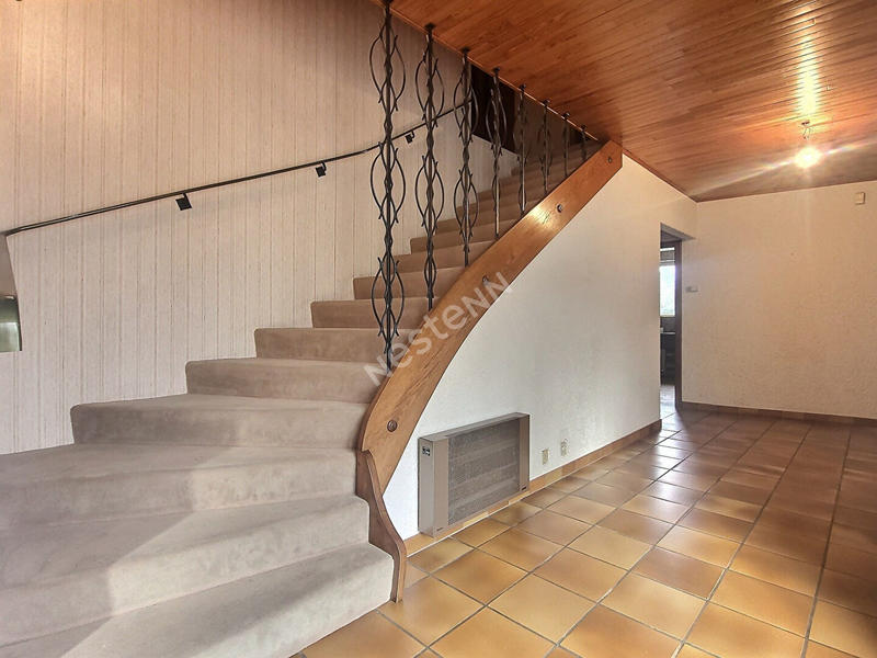 Maison - 177 m² - 8 pièces