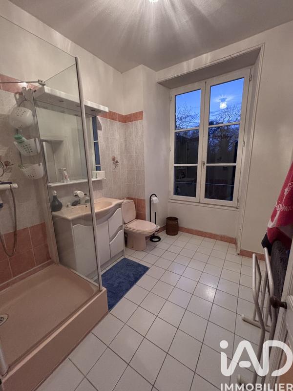 Maison de ville - 384 m² - 15 pièces