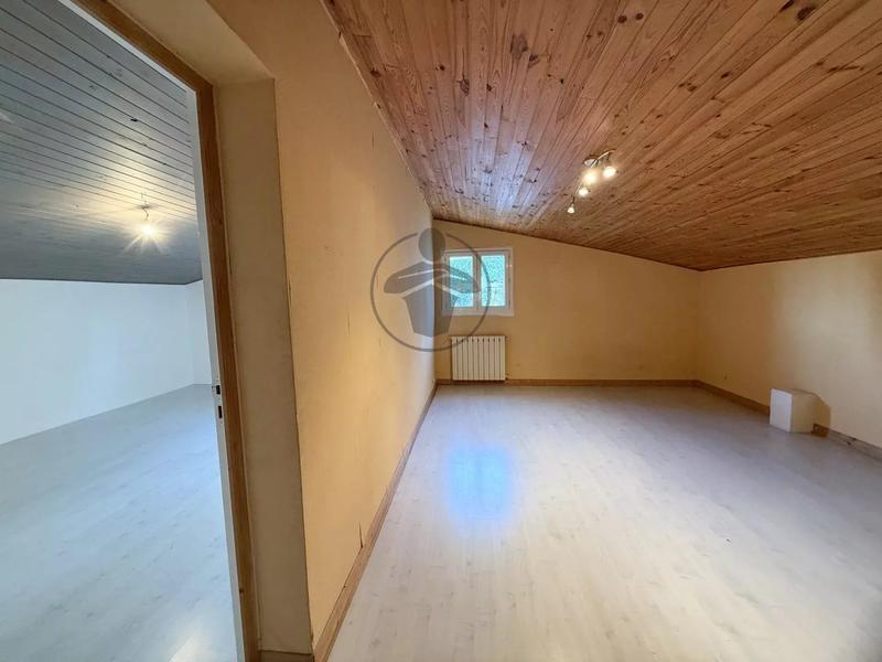 Maison - 173 m² - 7 pièces