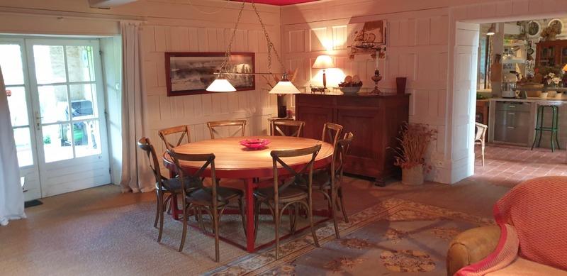 Maison - 450 m² - 13 pièces