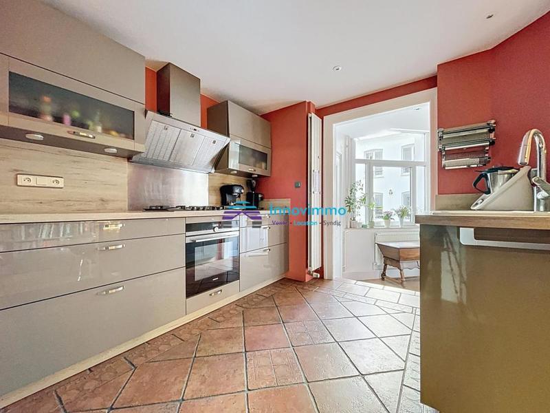 Appartement - 108 m² - 5 pièces