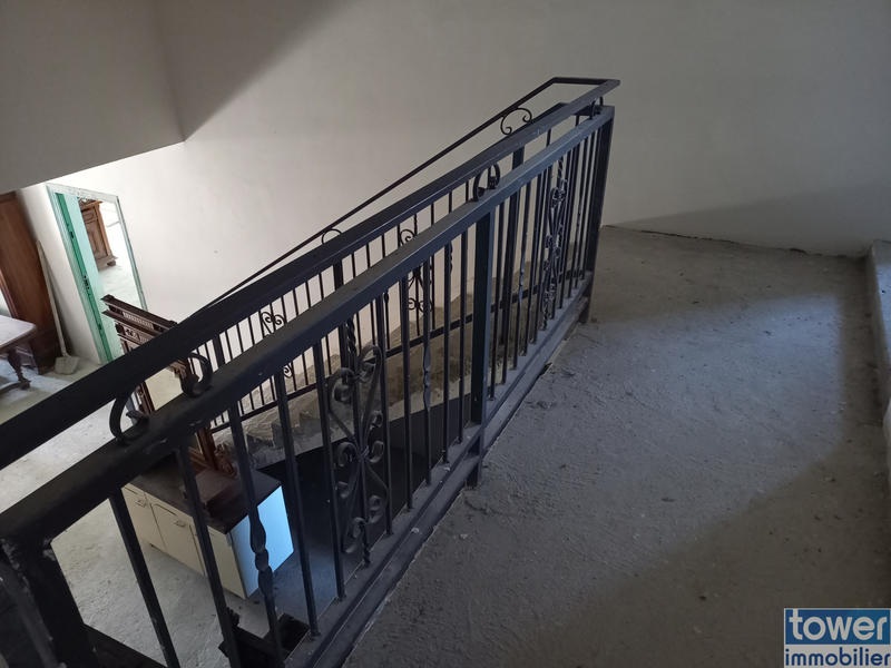 Immeuble - 2 000 m²