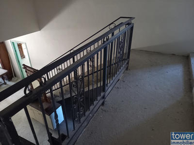 Immeuble - 2 000 m²