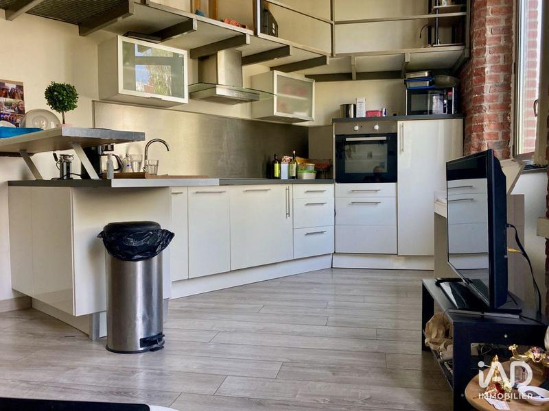 Loft - 70 m² - 2 pièces