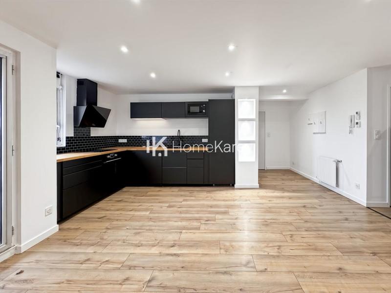 Appartement - 81 m² - 4 pièces