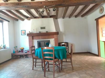 Maison - 159 m² - 6 pièces