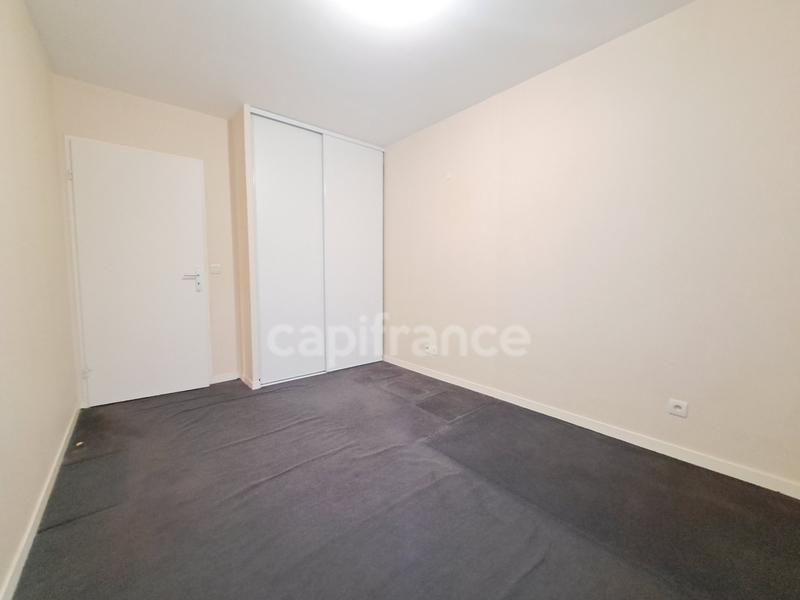 Appartement - 70 m² - 4 pièces