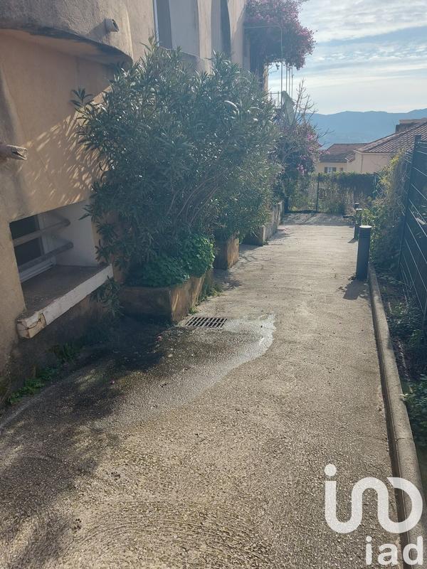 Appartement - 103 m² - 4 pièces