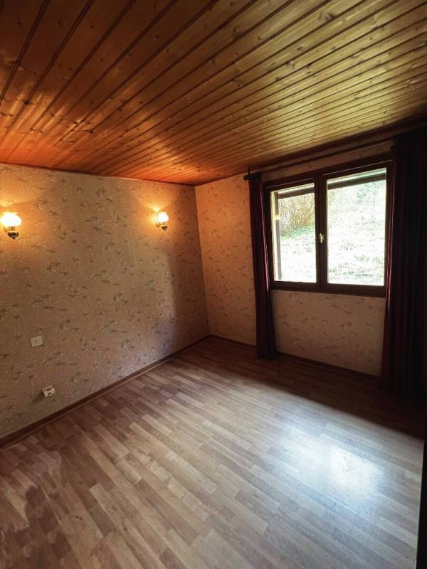 Maison - 100 m² - 6 pièces