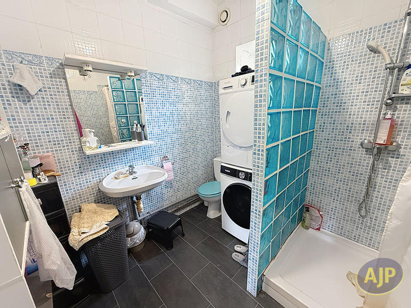 Maison - 64 m² - 3 pièces