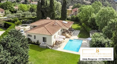 Villa - 209 m² - 6 pièces