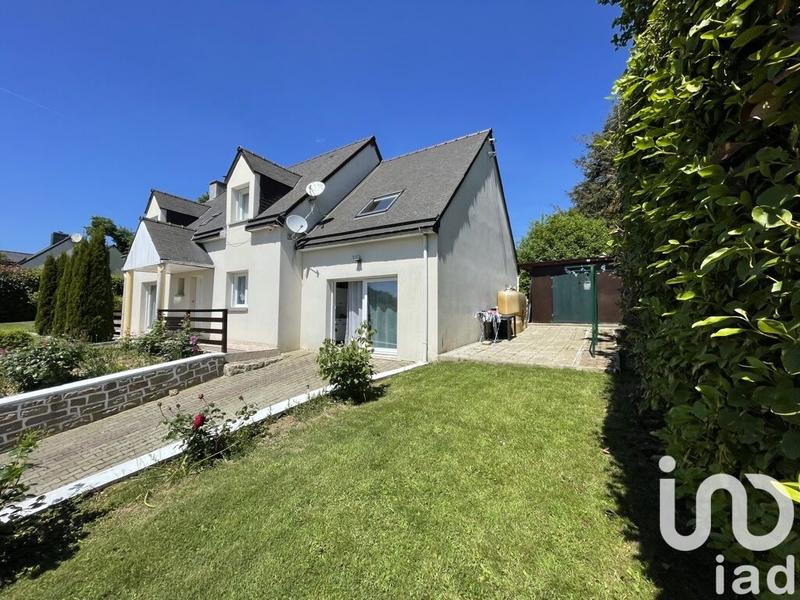 Maison - 167 m² - 9 pièces