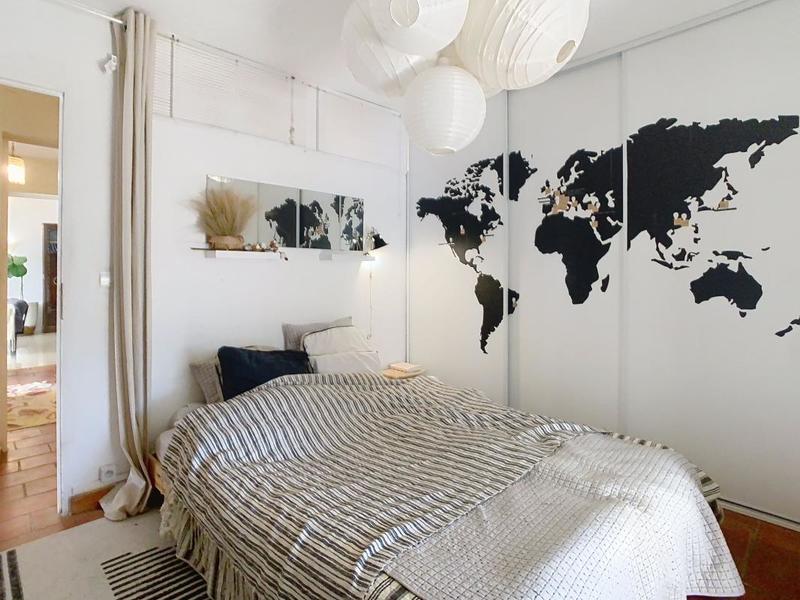 Villa - 261 m² - 8 pièces