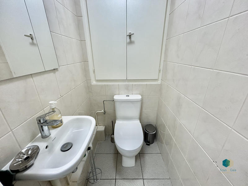 Bureau - 59 m² - 2 pièces