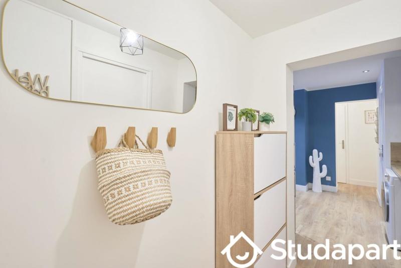 Chambre - 9 m² - 1 pièce