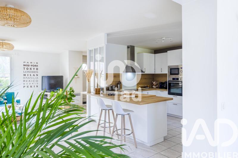 Maison - 142 m² - 6 pièces