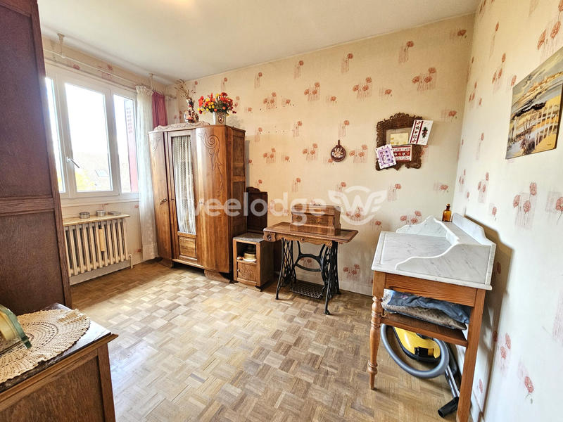 Maison - 143 m² - 8 pièces