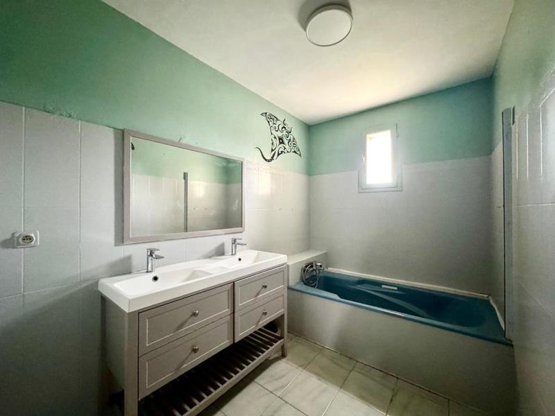 Maison - 148 m² - 6 pièces