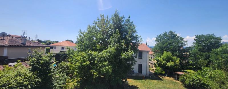 Studio - 32 m² - 1 pièce