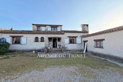 Maison - 186 m² - 6 pièces
