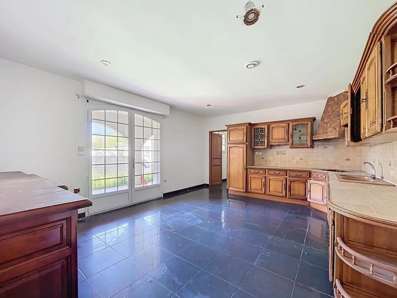 Maison - 178 m² - 5 pièces