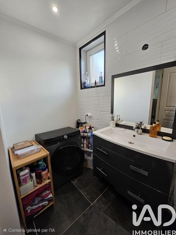 Maison - 100 m² - 5 pièces