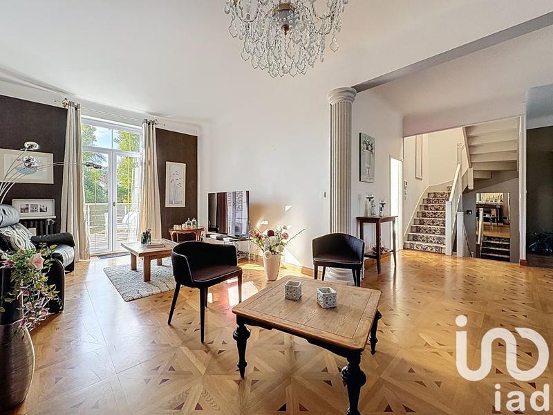 Maison de ville - 179 m² - 6 pièces
