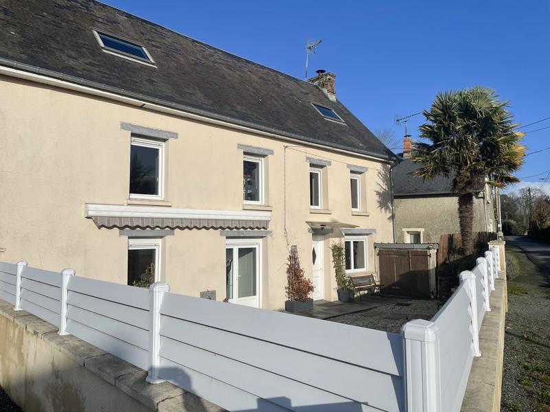 Maison - 122 m² - 5 pièces