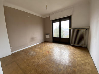 Maison - 147 m² - 6 pièces