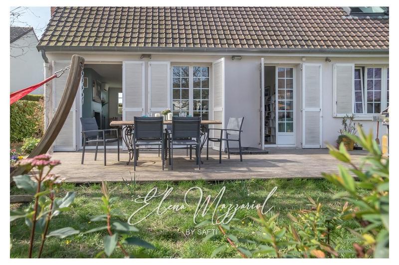 Maison - 207 m² - 9 pièces